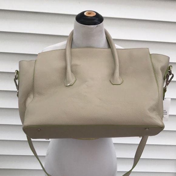 NWT: Vitoria Napoli Exquisite Pebble Leather Handbag. Made In Italy 🇮🇹 - Picture 4 of 11
